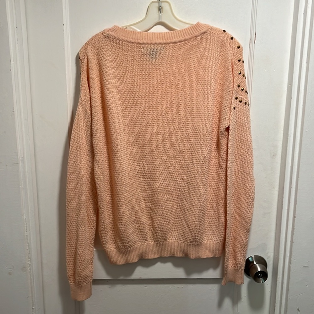 Forever 21 Sweater - Picture 5 of 12